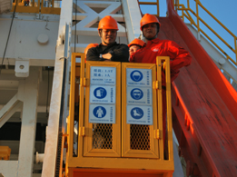 人貨兩用升降機(jī)